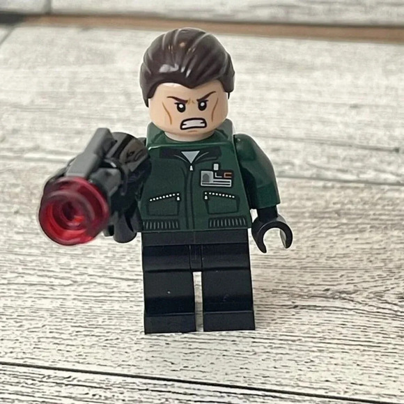 Lego sh224 LEXCORPS HENCHMAN #1 Super Heroes Justice Minifigure - Picture 1 of 3